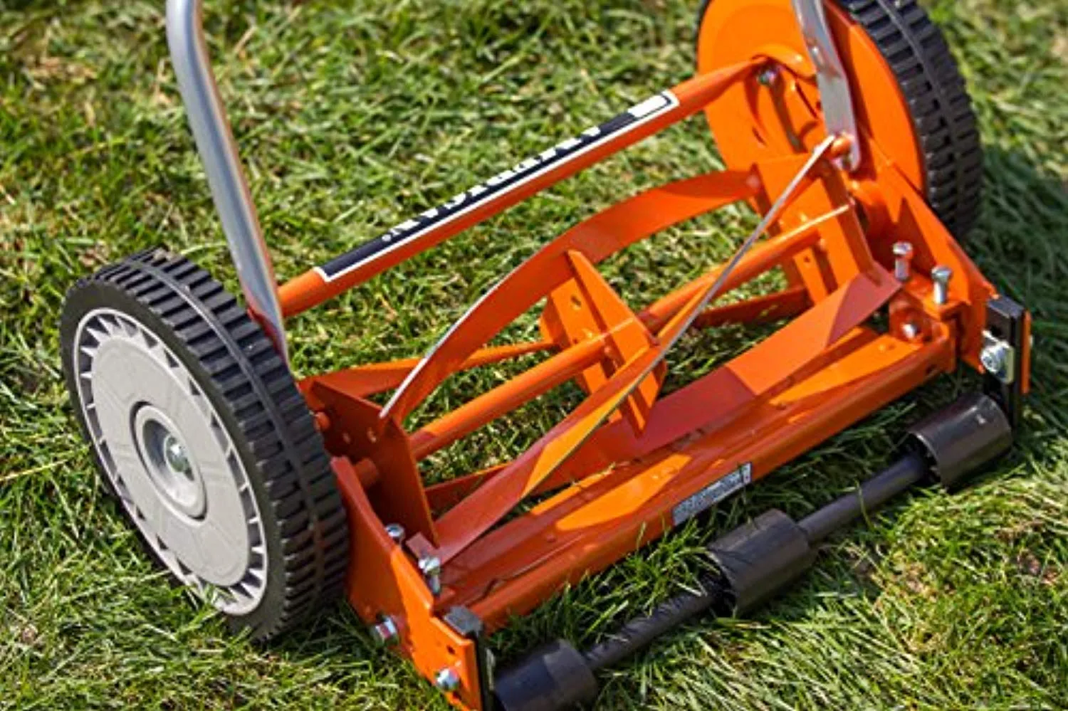 14-Inch 4-Blade Push Reel Lawn Mower