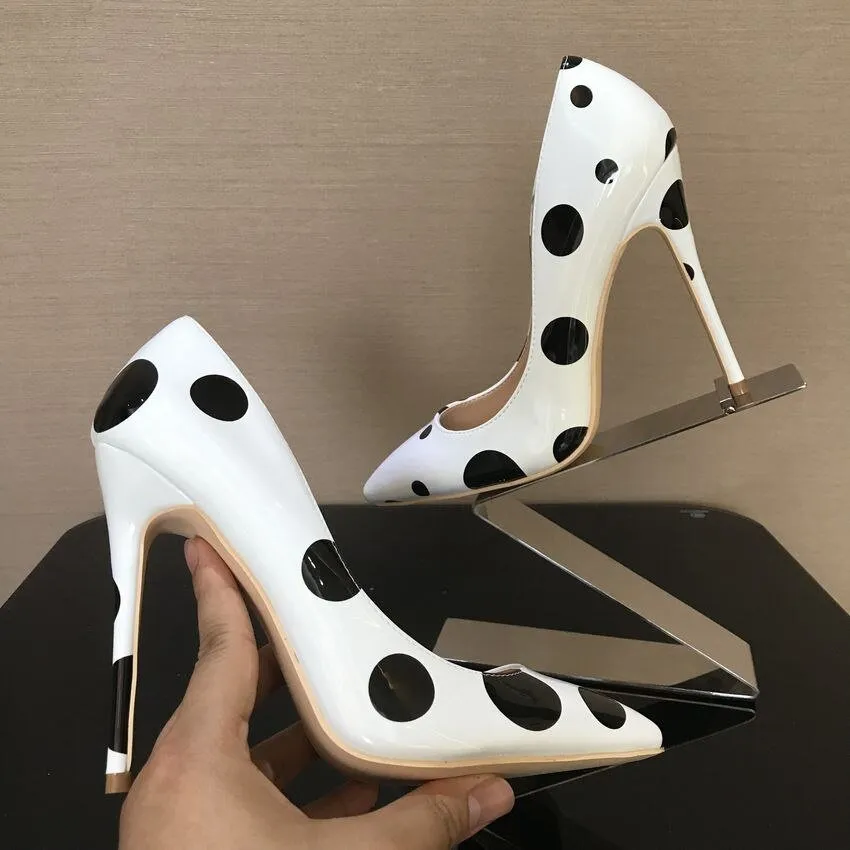 Chic Polka Dot Slip On Pointed Toe Pumps