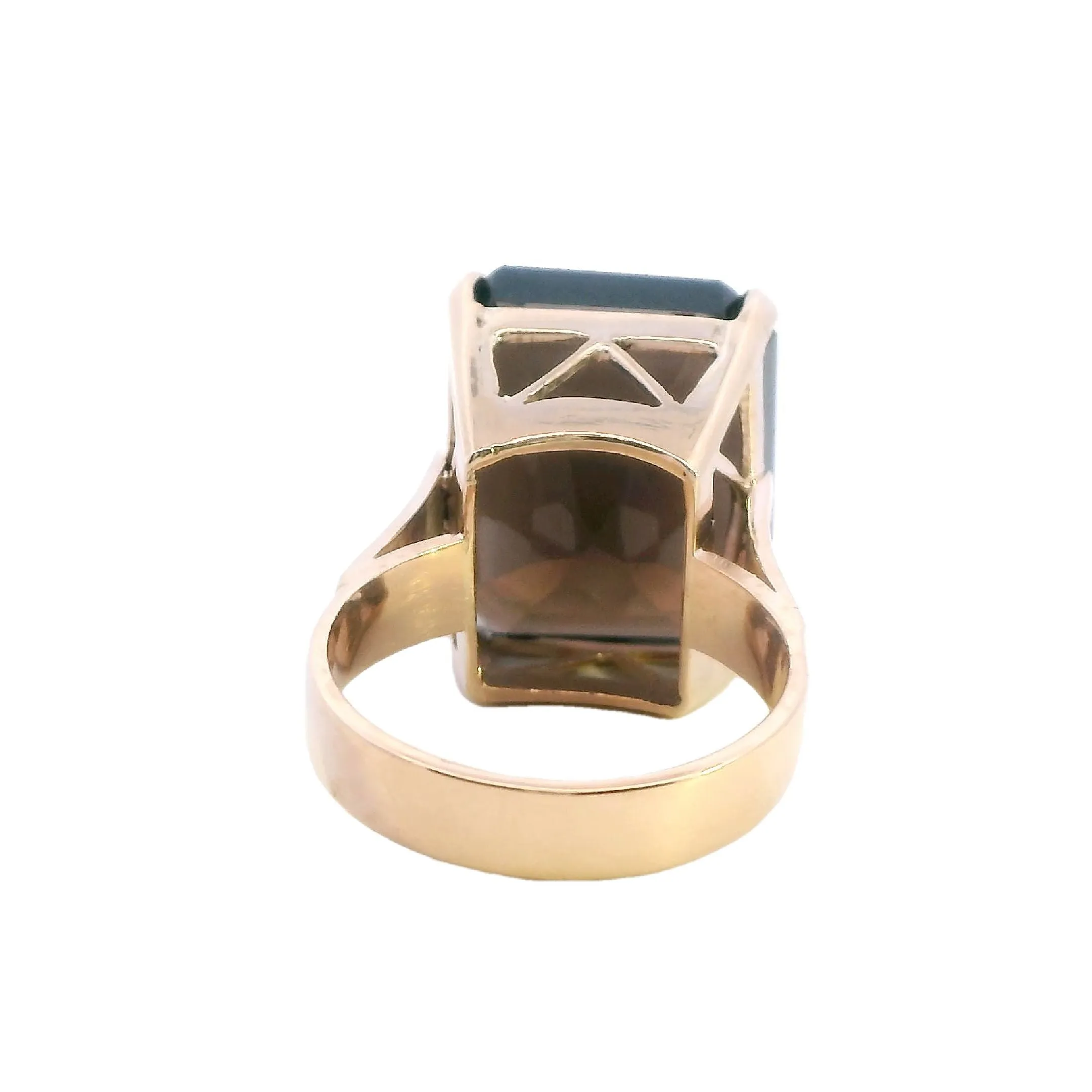 Elegant Yellow Gold Smokey Quartz Ring - Bold and Sophisticated