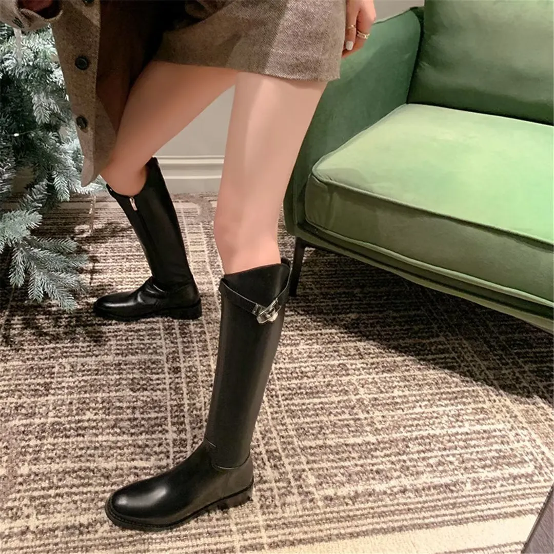 LeatherLuxe Chic Round Toe Winter Boots