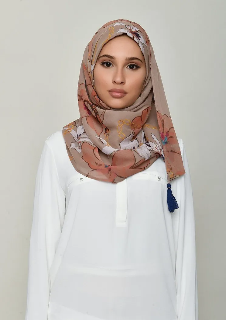 Lilies Beige- Chic Mini- Crinkled Chiffon