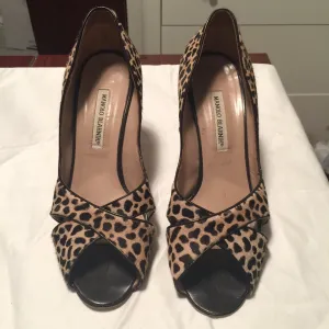 Manolo Blahnik Pumps