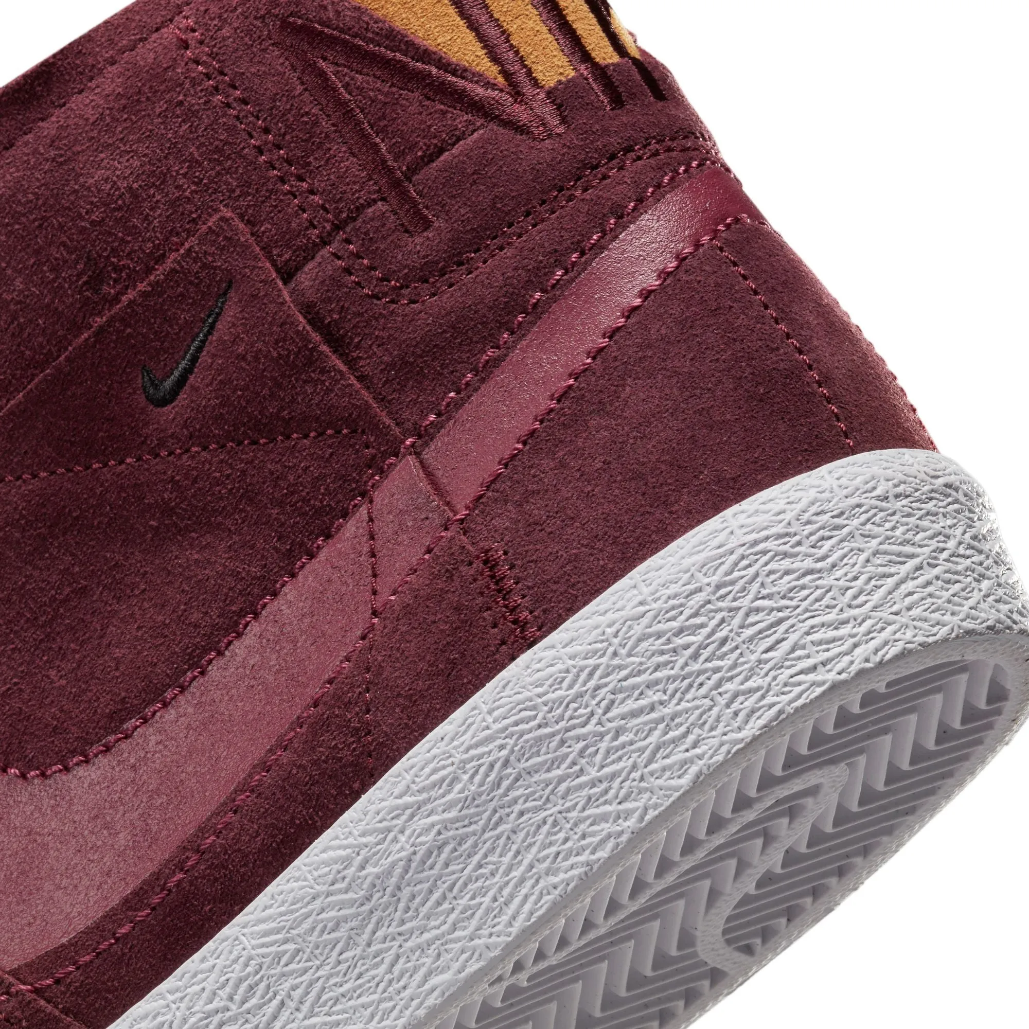 Nike SB Zoom Blazer Mid PRM (Night Maroon/Rosewood)