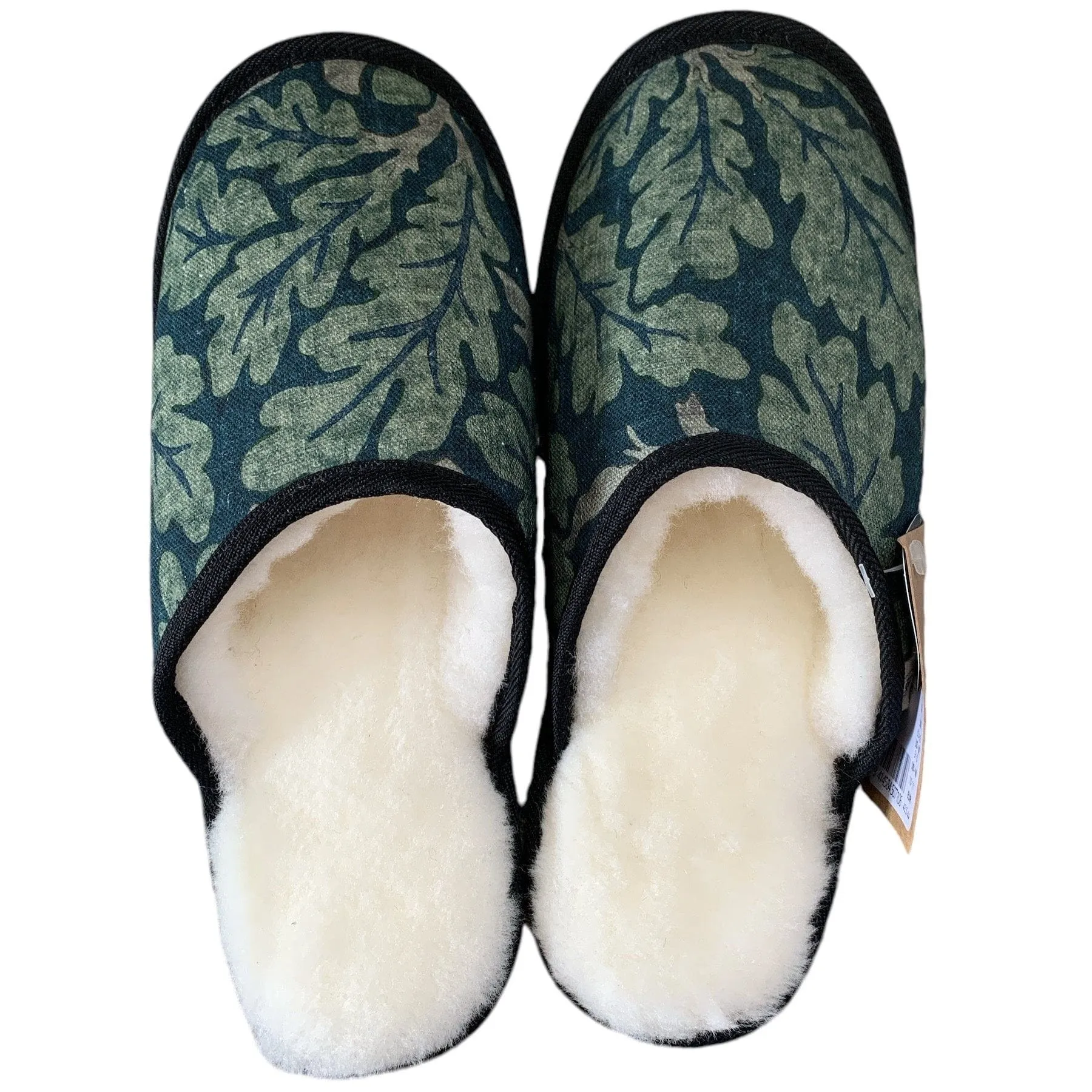 Oak Leaf XL White Slippers