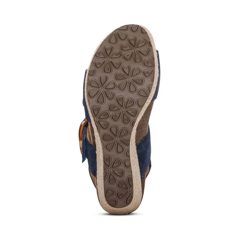 WOMEN'S AETREX ASHLEY ARCH SUPPORT WEDGE SANDAL | NAVY