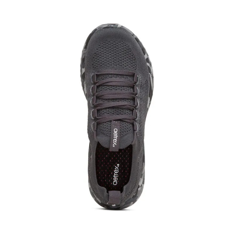 WOMEN'S AETREX CARLY SNEAKERS | CHARCOAL / CAMO