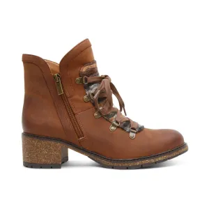 WOMEN'S AETREX JOLEEN ARCH SUPPORT BOOT | CARAMEL CAFE